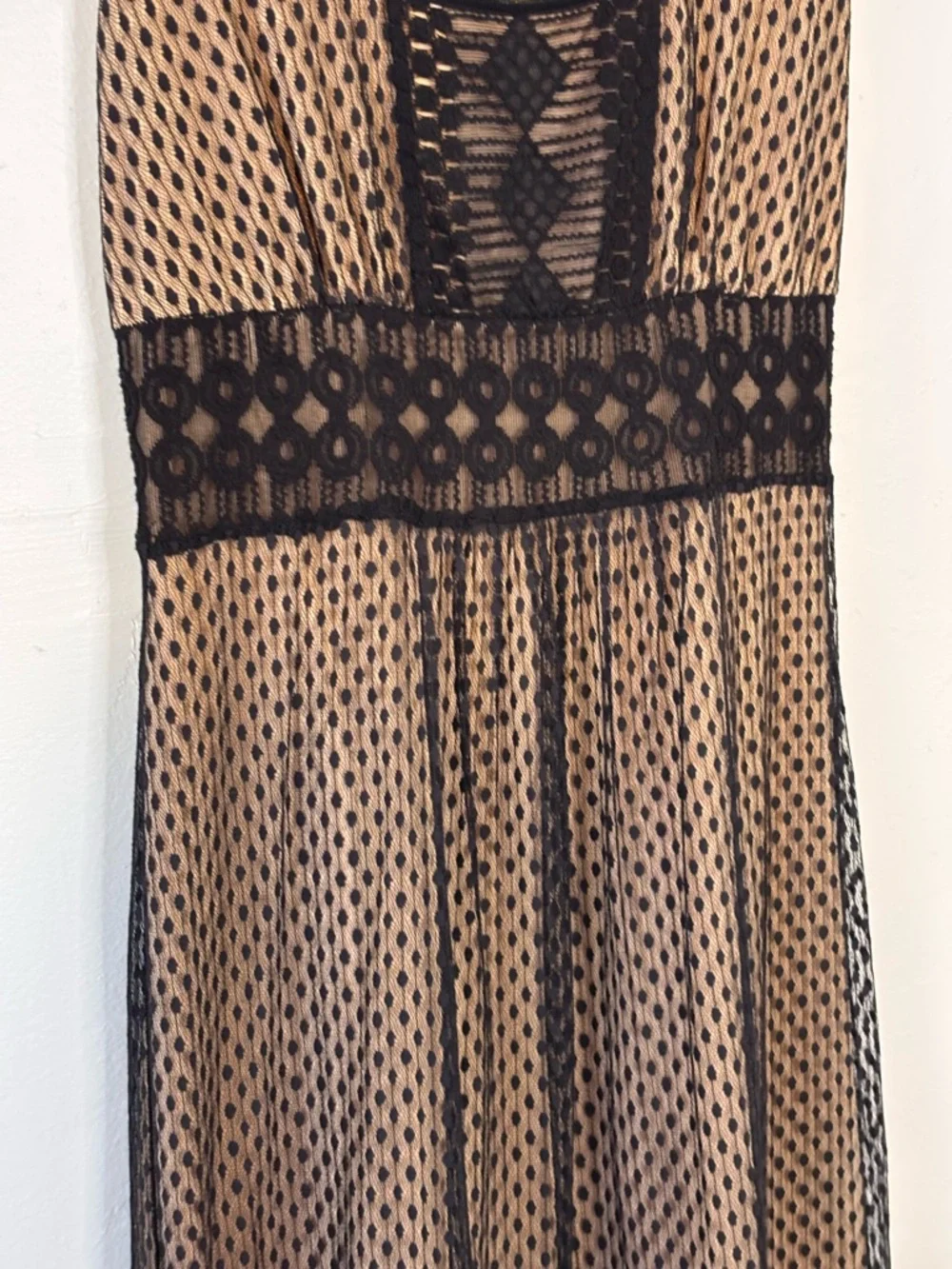 🌸 Max Edition Black Dress Lace Overlay Sleeveless Semi-Formal Women’s Small